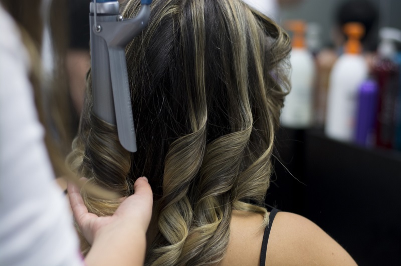 Professioneel-fohnborstel-voor-kapper-gebruik-haarstylist-kapster-goede-gaat-lang-mee
