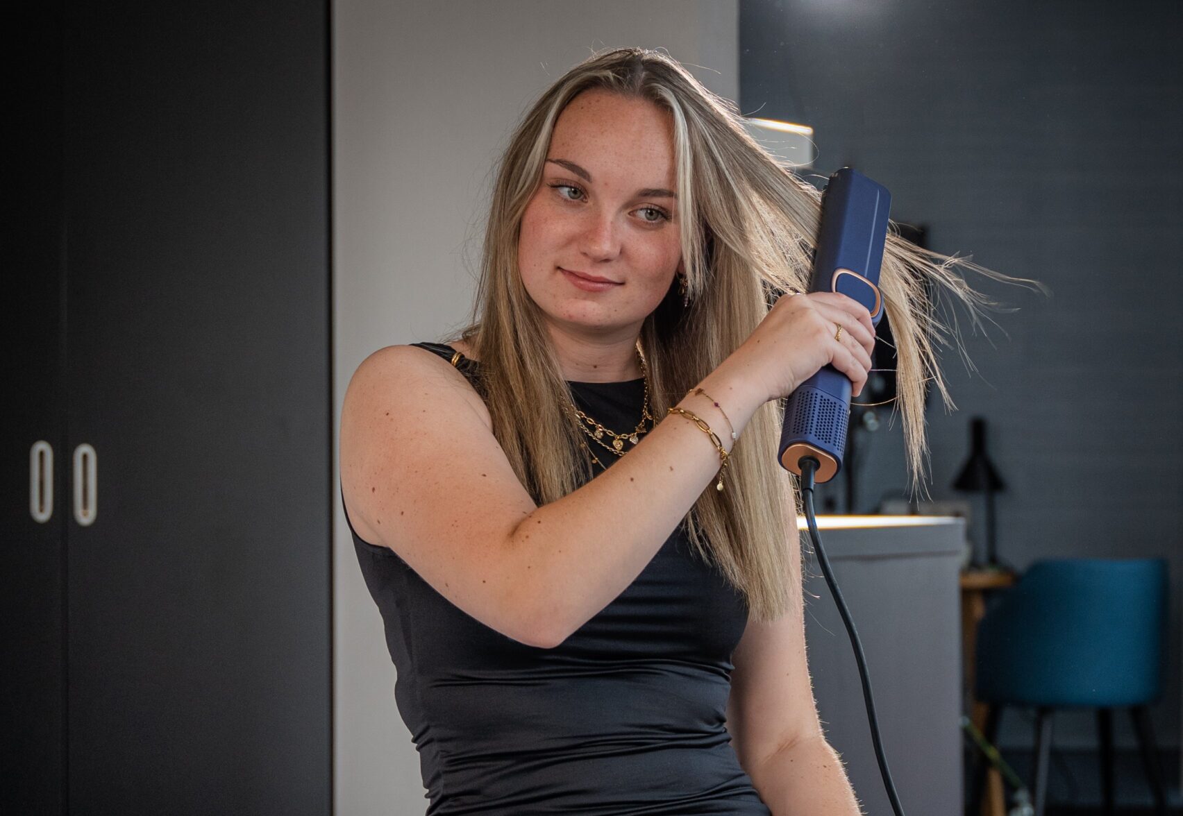 Qualista-Strait-Prestige-haar-Stijlen-zonder-haarbreuk-beschadiging-voorkomt-dof